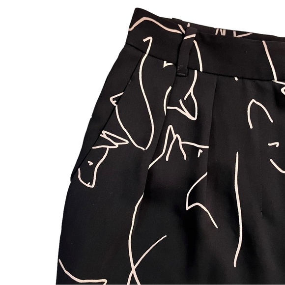 Babaton Pants Fox Print Sz 2 Black Tan Classic Baggy Fit‎ Tapered Leg Aritzia - Picture 5 of 16